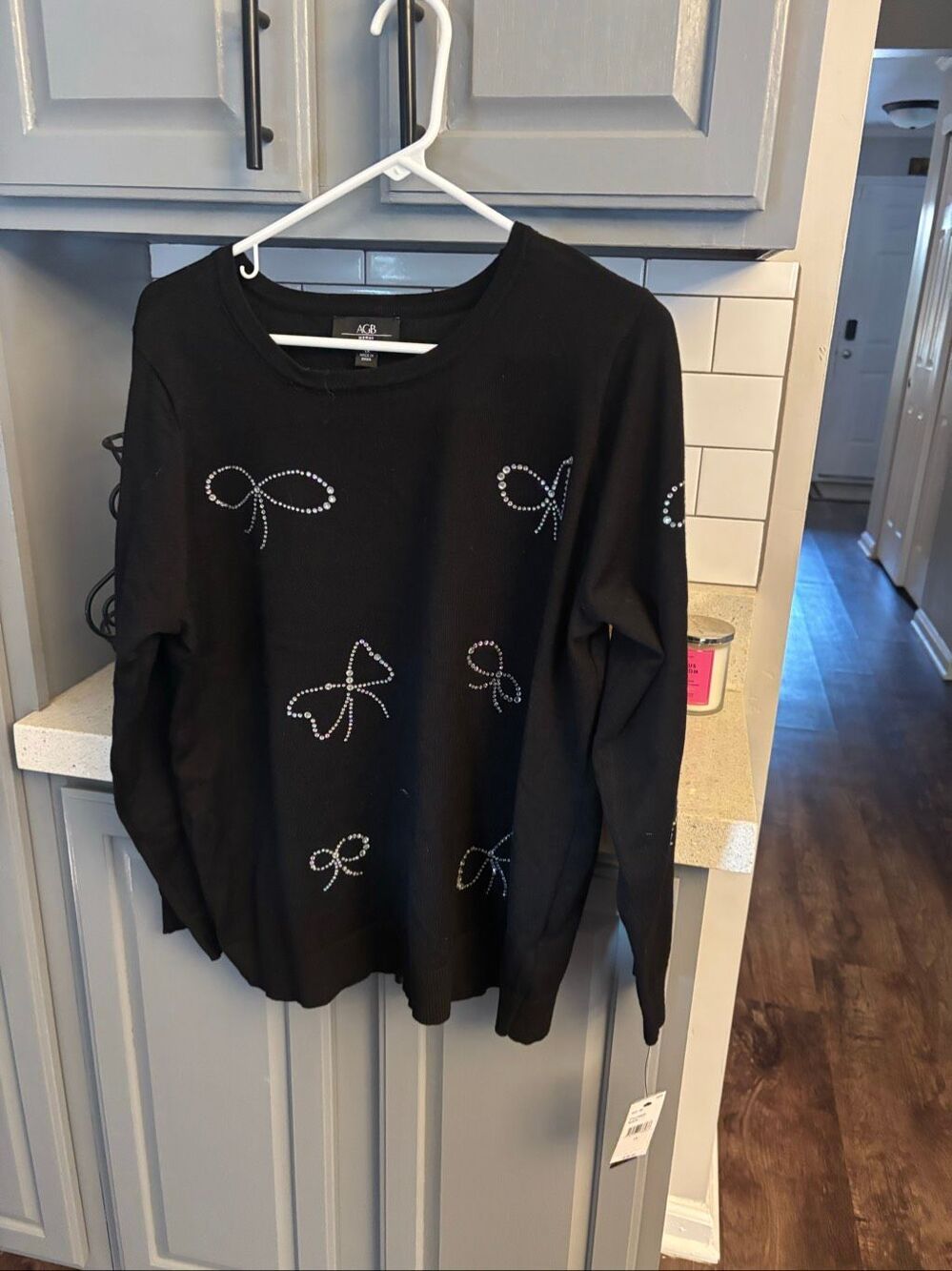 AGB Sweater, NWT